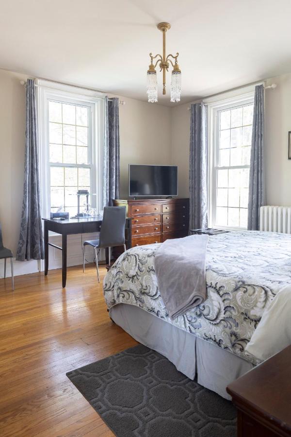 Anneken 1000 Islands B&B Luxury Suites & Spa Brockville Εξωτερικό φωτογραφία