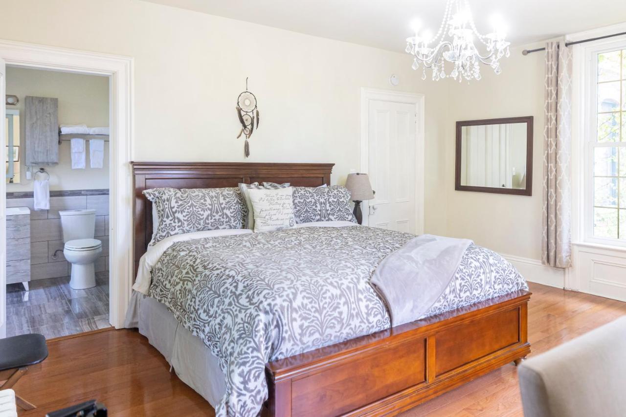 Anneken 1000 Islands B&B Luxury Suites & Spa Brockville Εξωτερικό φωτογραφία